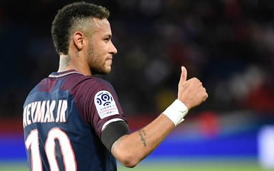 亚投国际快讯-索博斯洛伊面对嘘声进球